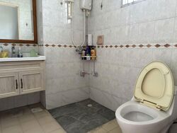 Loyang Villas (D17), Terrace #582426191